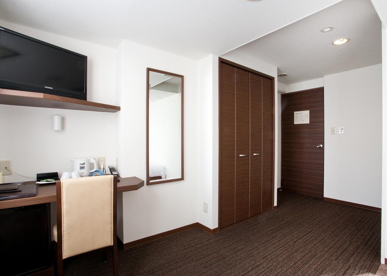 Hotel Prive Shizuoka Station Экстерьер фото